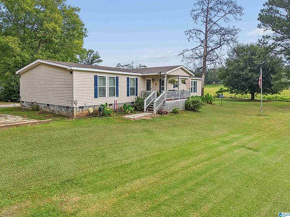 2nd image of 55 Cedar Cir