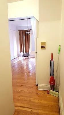 Rented by Manhattan Spaces | media 13