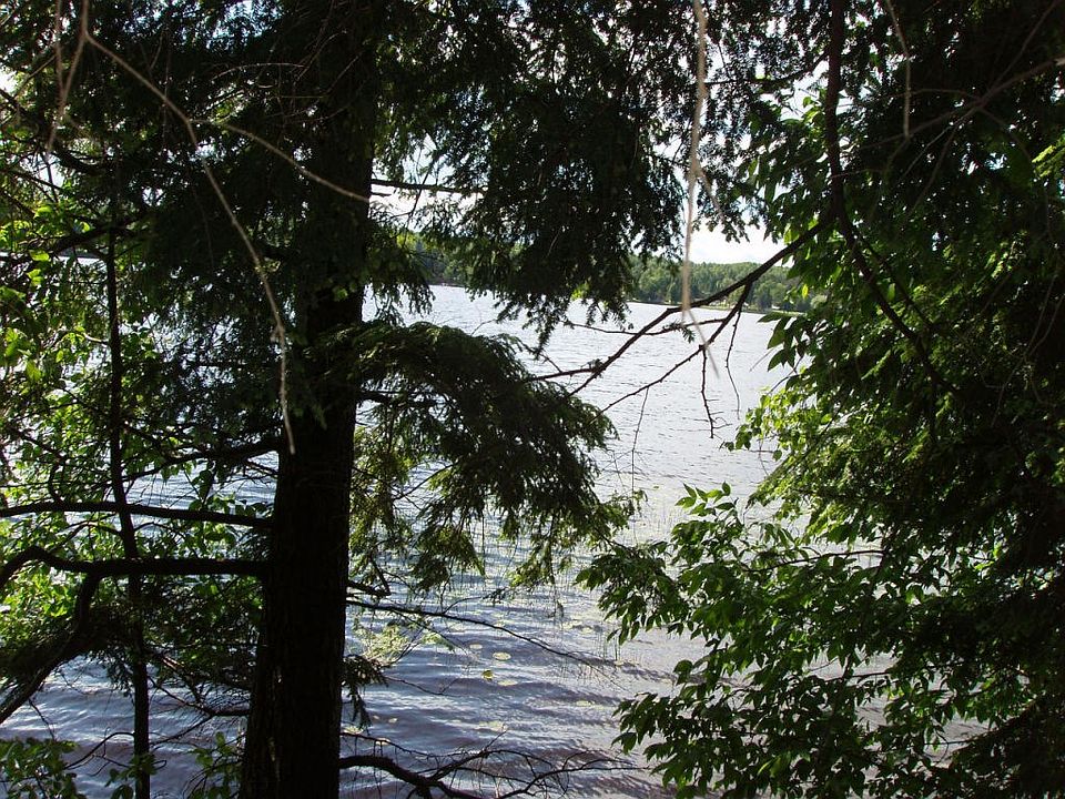 1st image of On Lake Shore Ln