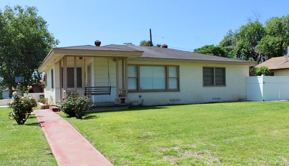 1st image of 25595 E 18th St