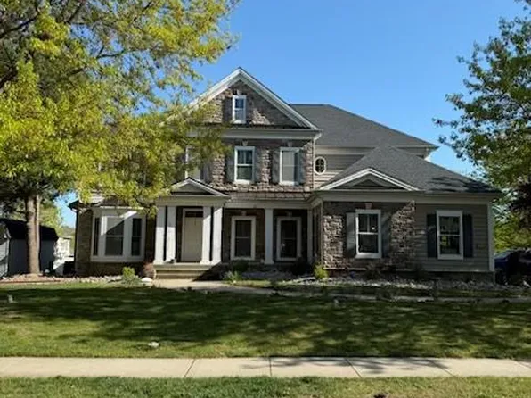 1200 William Penn Dr, Bensalem, PA 19020