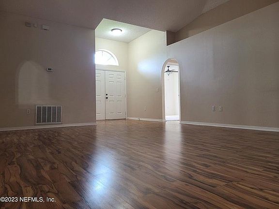 3rd image of 11026 Pierce Arrow Ct