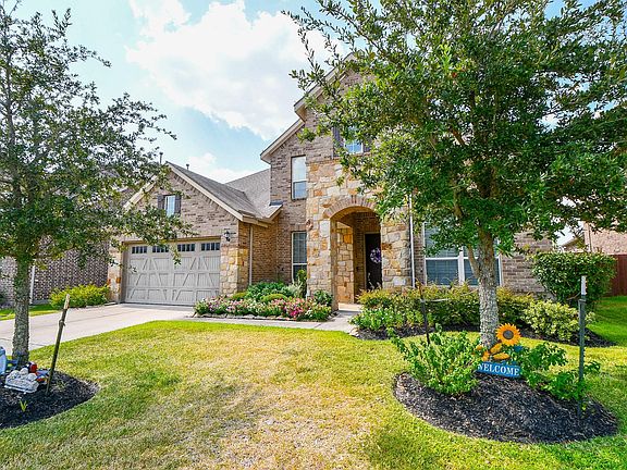 2nd image of 25106 Sundance Park Ln