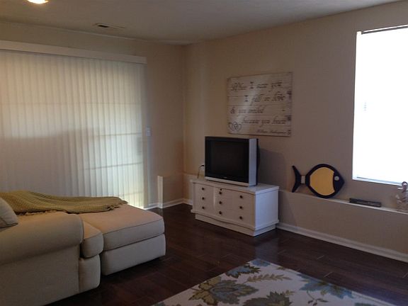 3rd image of 9363 N Steinbarger Dr