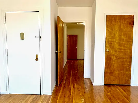 Rented by Parlor Real Estate Corp | media 18