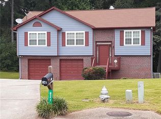 821 Shoal Ct, Atlanta, GA 30349