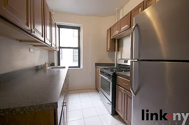 Rented by Link NY Realty