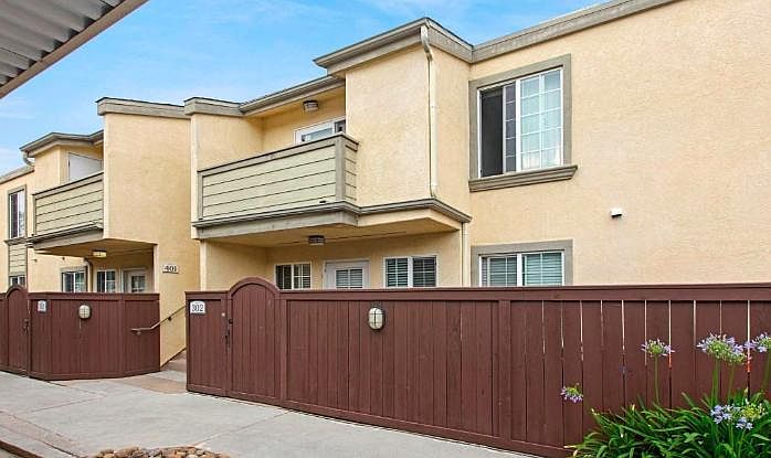 1st image of 5402 Balboa Arms Dr Unit 402