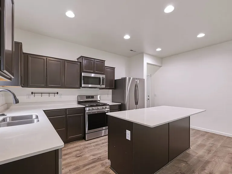 7003 Alta Vista Dr SE — Photo 14