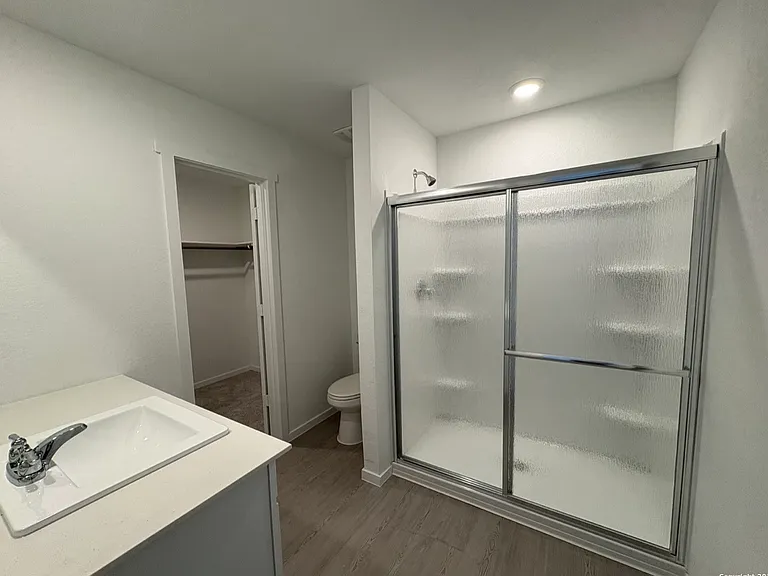 2450 Legend Hl — Photo 9