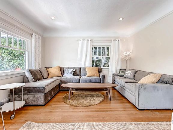 BRAND New Furniture, Upgraded Sofa Beds Sleeping 8 in the Li