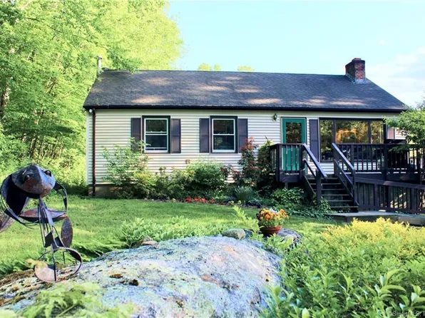 73 Bolduc Lane, Chaplin, CT 06235