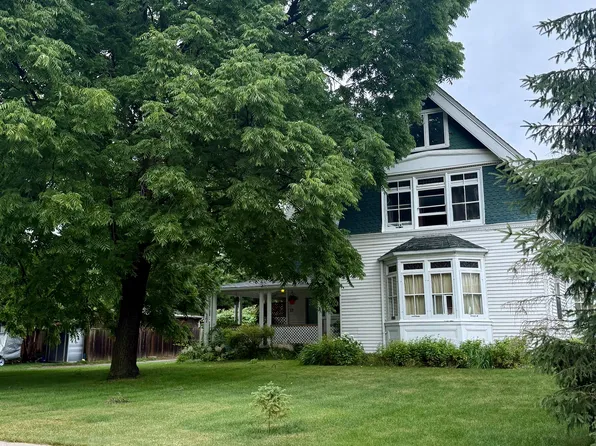 17 Alexander St, Brampton, ON