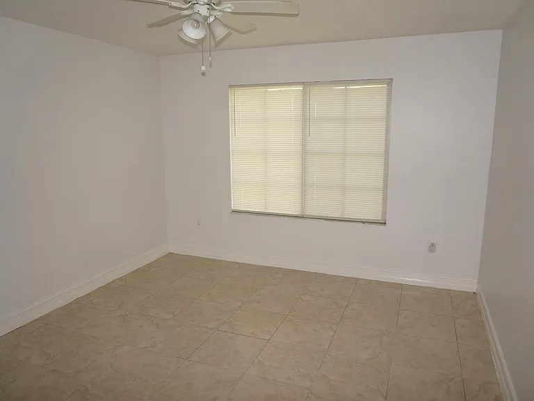 4021 San Marino Blvd #204 — Photo 8