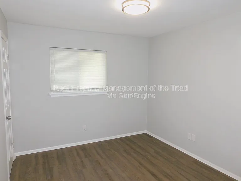4216 Parker St #C — Photo 7