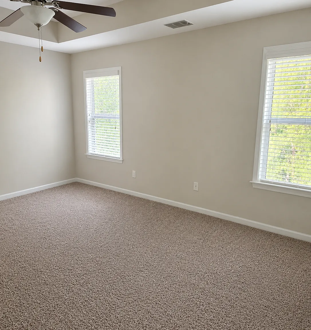 4 bed, 2.5 bath, 2436 sqft, $2,600 — Photo 4