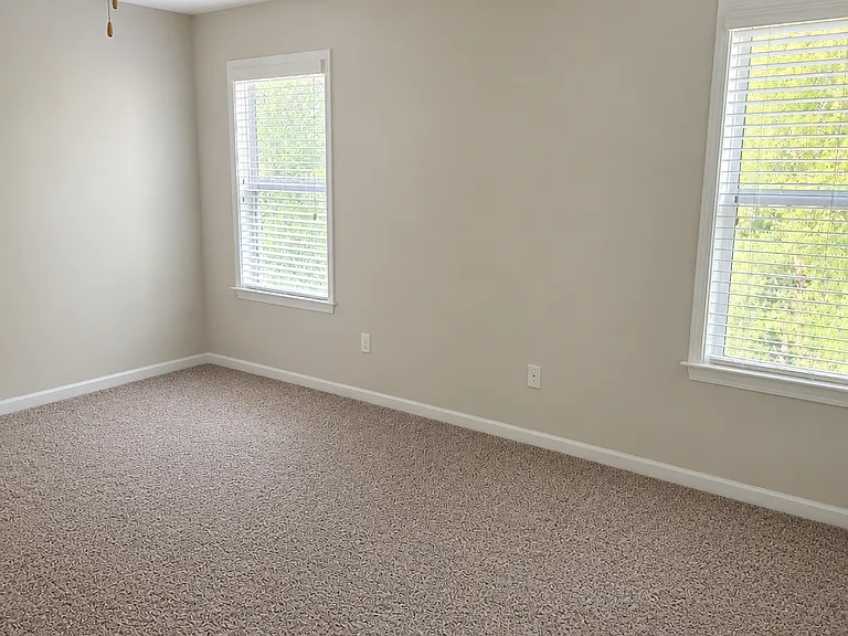 4828 Wisteria Ln — Photo 4