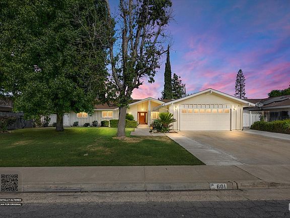 2nd image of 601 Vista Verde Way