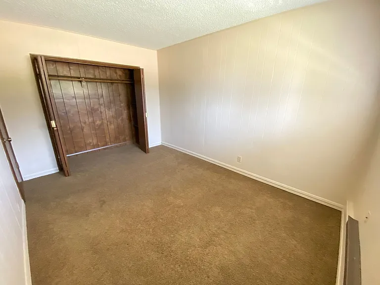 111 W 12th Ave. — Photo 11