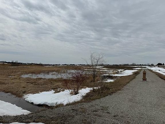 3rd image of 5975 N Meade St