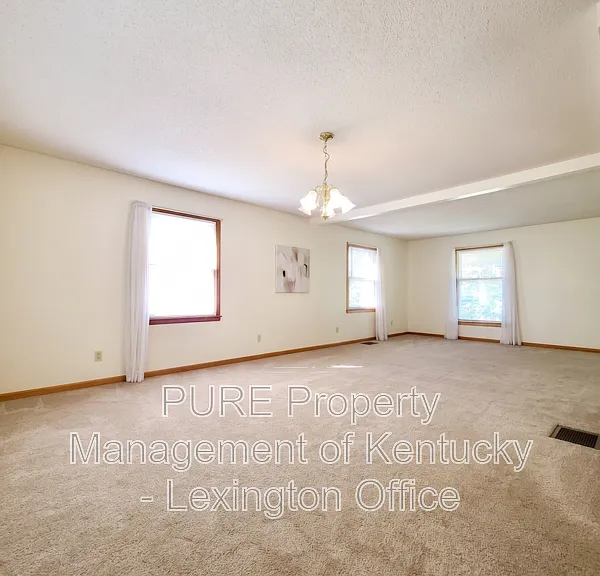 3449 Colonel Rd — Photo 4