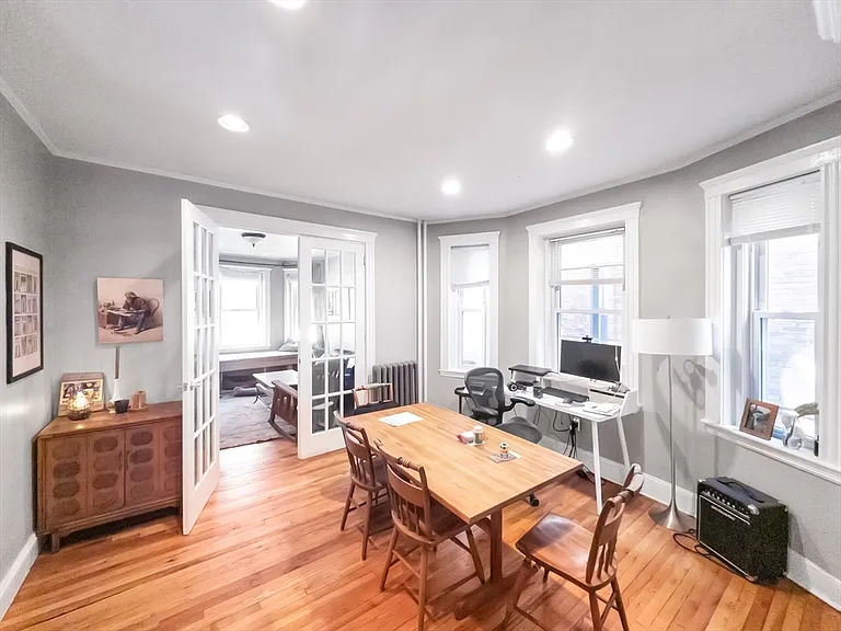 593 Centre St #3 — Photo 6