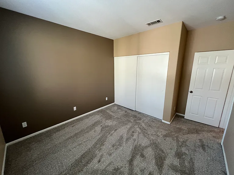 1617 Hope St — Photo 17