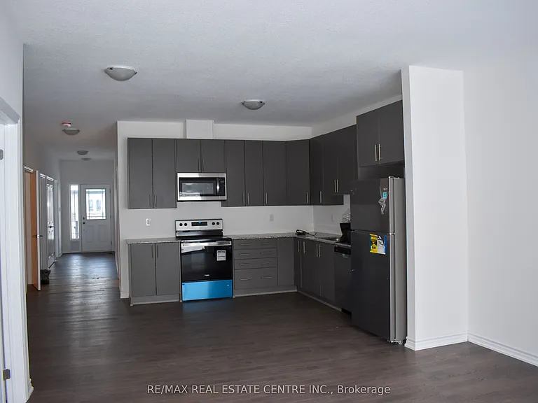 170 Adley Dr — Photo 4