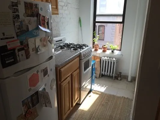 Rented by City Heights Realty | media 46