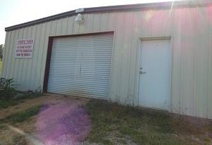 2nd image of 4847 Frazier Rd