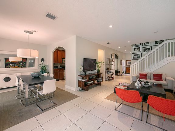 4th image of 13901 SW 86th Ct