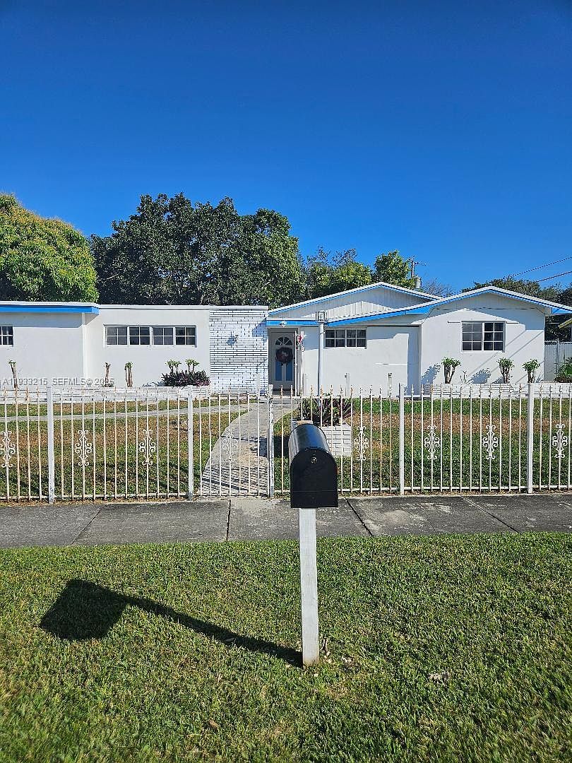 17601 SW 108th Ct, Miami, FL 33157 | Zillow