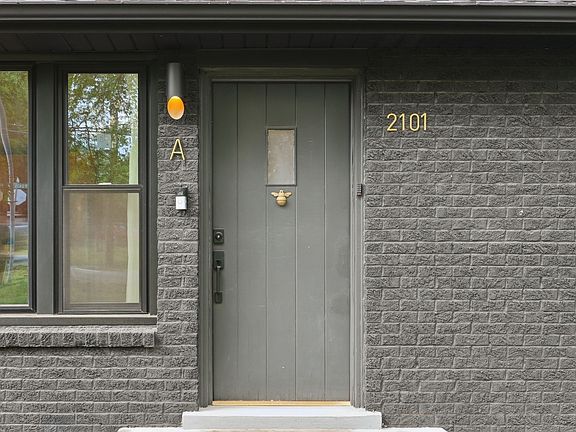 3rd image of 2101 Porter Rd