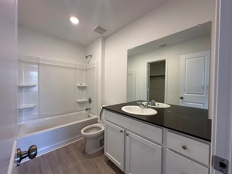 5213 Monarch Bnd — Photo 11