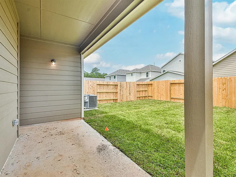 25105 Pacific Wren Dr — Photo 30