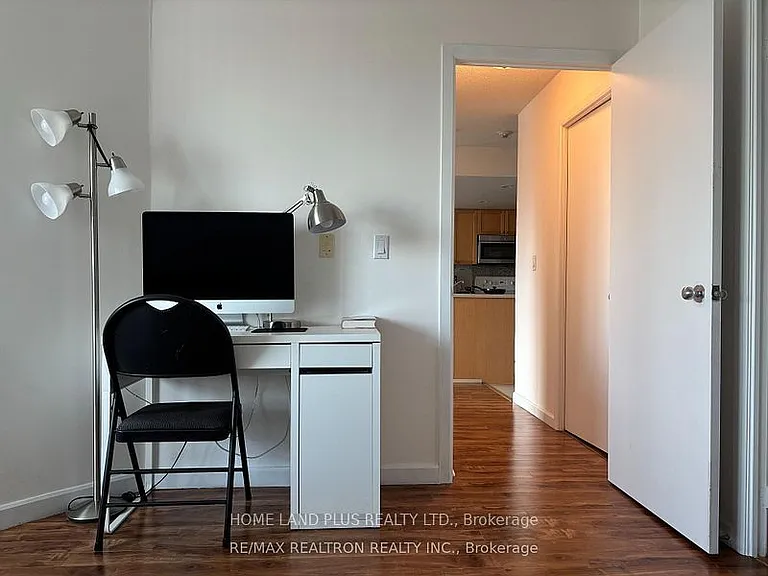 8 Park Rd #3011 — Photo 24