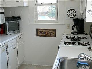 1st image of 2400 Orange St