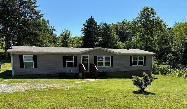 1st image of 4430 Douglas Dam Rd