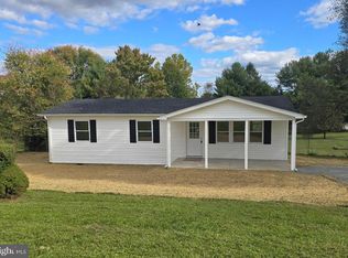 312 Cedar Dr, Kearneysville, WV 25430
