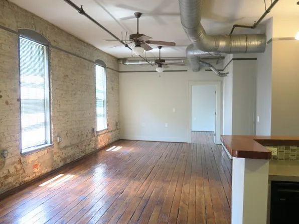 Piedmont Leaf Lofts, 406 E 4th St #446, Winston Salem, NC 27101