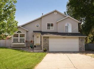366 E Sandy Cir, Midvale, UT 84070