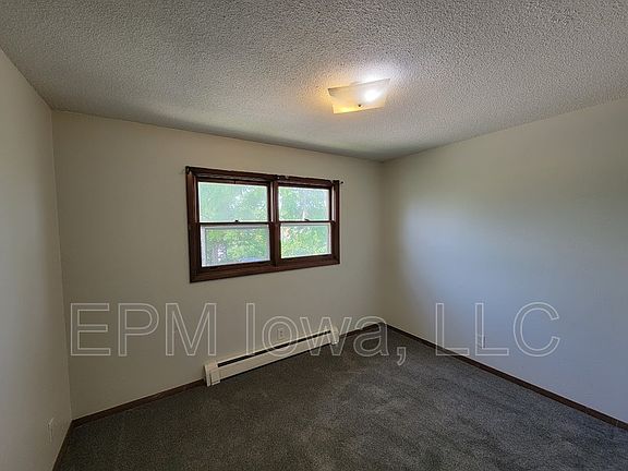 5th image of 256 32nd St NW APT 1