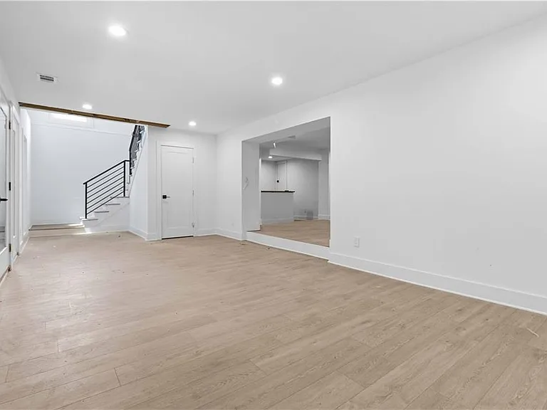 3196 Towerview Dr NE — Photo 26