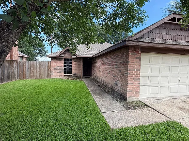8662 Pearl Point St — Photo 2