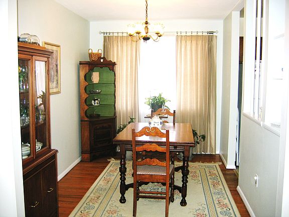 Large Open Ding Room with built in shelving