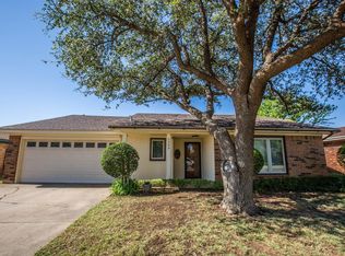 5303 92nd St, Lubbock, TX 79424