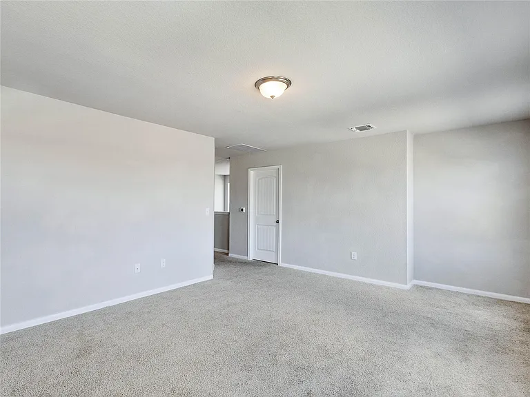 13923 Macquarie Dr — Photo 21