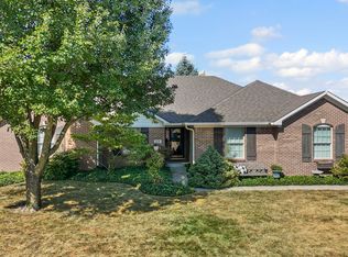678 Harvest Ridge Dr, Avon, IN 46123