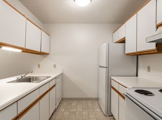 1801 Raleigh Ave #106, Lapeer, MI 48446