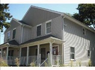 124 Potters Ave, Providence, RI 02905